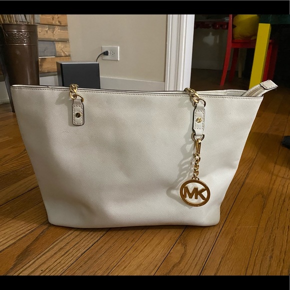 Michael Kors Purse tote - Picture 3 of 6